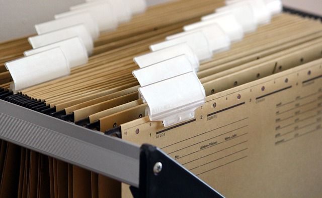 hanging files 1920437 640