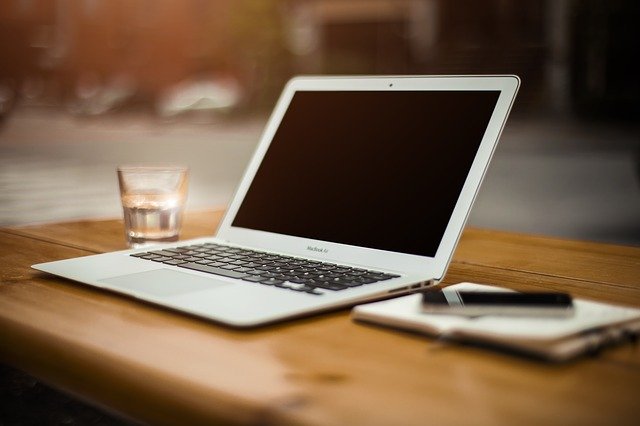 No cumplimiento de la hipótesis del Negocio en Marcha: Nueva causal de disolución de las empresas 1 home office 336373 640