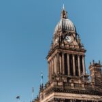 Sentencia 29775 del 21-05-2026. Territorial. ICA. Sanción por no declarar calculada sobre los ingresos brutos. Cobro del impuesto por facturación. Fachada de un edificio público